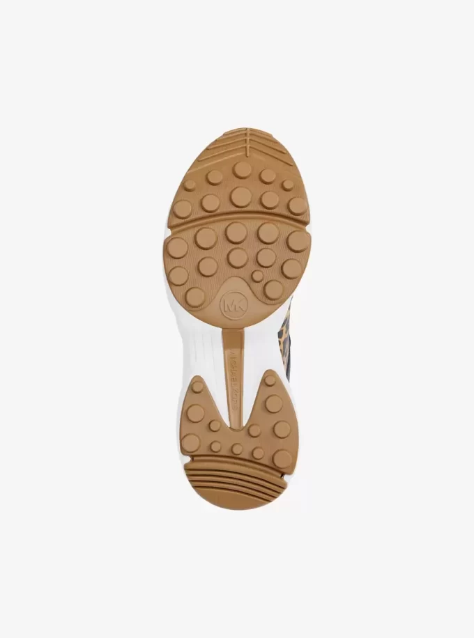 Katrina Mixed-Media Trainer